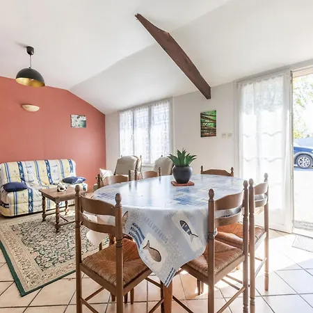 Charming With Orchard 別荘 Tamerville