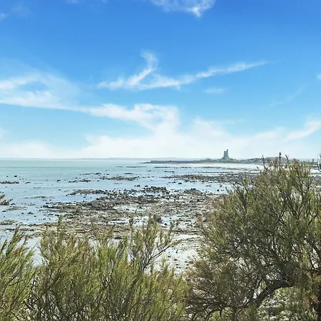 Charming With Orchard * Tamerville