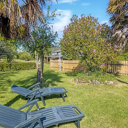 別荘 Charming With Orchard *