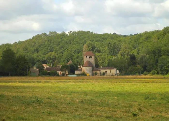 Hébergement de vacances Charming With Orchard